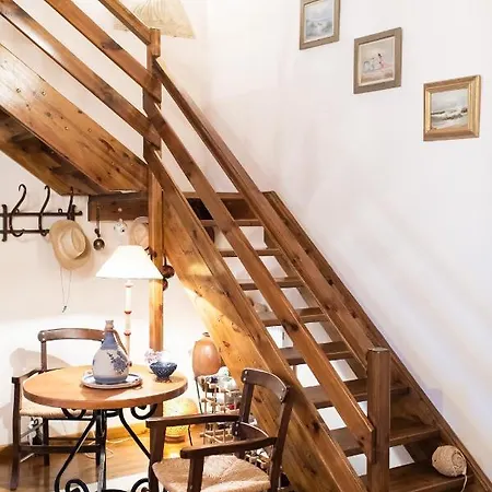 Captain Andrew Private House