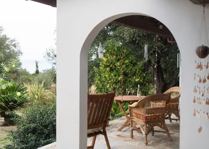 펜션 Captain Andrew Private House 디아코프토